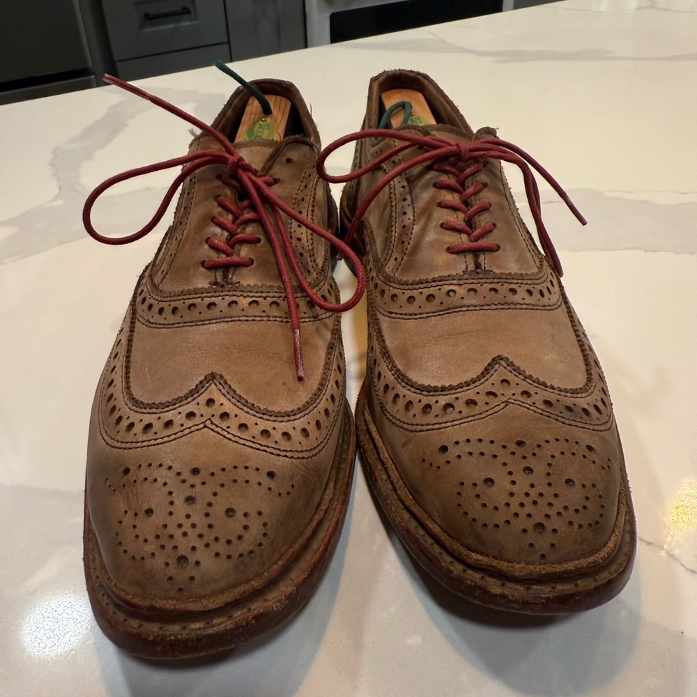 Allen Edmonds Wingtip Oxford dress shoes - Picture 3 of 6
